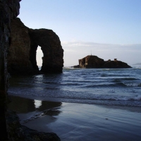 arch-from-beach